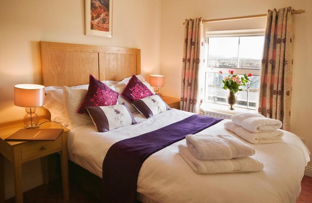 Bed and Breakfast Roundstone Retreats Islandview Zimmer foto